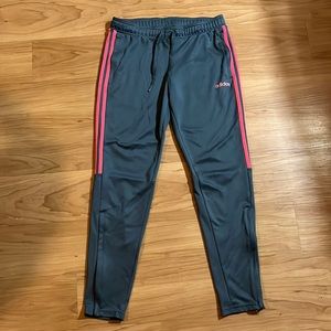 Adidas aeroready medium women’s athletic pants! Great condition